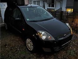 Schwarz Gebraucht 2007 Ford Fiesta Limousine | 590 € (Superpreis)