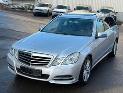 Silber Gebraucht 2012 Mercedes E220 Avantgarde Limousine | 6.350 € (Superpreis)