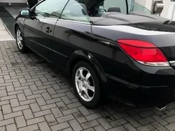 Schwarz Gebraucht 2009 Opel Astra Cabriolet Cabrio | 4.700 € (Etwas zu teuer)