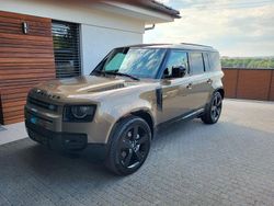 Braun Gebraucht 2025 Land Rover Defender SE SUV | 79.990 € (Superpreis)