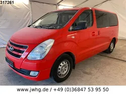 Rot Gebraucht 2013 Hyundai H-1 Comfort Van / Kleinbus | 8.950 € (Guter Preis)