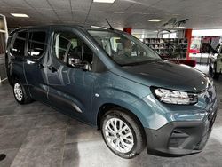 Grün Neu 2025 Fiat Doblò Van / Kleinbus | 30.890 € (Etwas zu teuer)