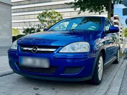 Blau Gebraucht 2005 Opel Corsa Kleinwagen | 1.700 € (Fairer Preis)