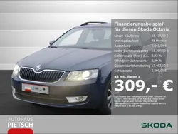 Blau Gebraucht 2015 Skoda Octavia Ambition Kombi | 15.420 € (Teuer)