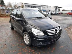 Schwarz Gebraucht 2005 Mercedes B150 Van / Kleinbus | 2.150 € (Superpreis)