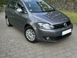 Grau Gebraucht 2013 VW Golf Plus Van / Kleinbus | 9.790 € (Fairer Preis)