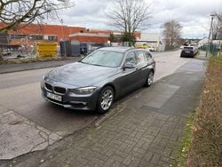 Blau Gebraucht 2014 BMW 318 Gran Turismo Luxury Line Kombi | 5.000 € (Superpreis)