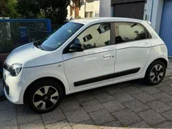 Weiß Gebraucht 2017 Renault Twingo LIMITED Kleinwagen | 7.500 € (Guter Preis)