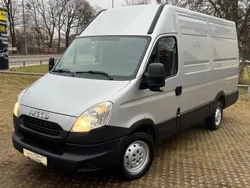 Grau Gebraucht 2013 Iveco Daily Van / Kleinbus | 14.990 € (Teuer)