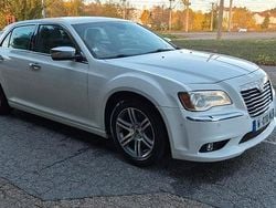 Weiß Gebraucht 2013 Lancia Thema Limousine | 8.900 € (Superpreis)