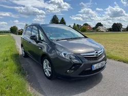 Grau Gebraucht 2014 Opel Zafira Tourer Innovation Van / Kleinbus | 5.700 € (Guter Preis)