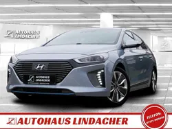 Silber Gebraucht 2017 Hyundai Ioniq Style Limousine | 15.970 € (Etwas zu teuer)