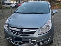 Silber Gebraucht 2010 Opel Corsa Kleinwagen | 1.500 € (Guter Preis)