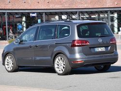 Grau Gebraucht 2017 VW Sharan Comfortline Van / Kleinbus | 15.100 € (Guter Preis)