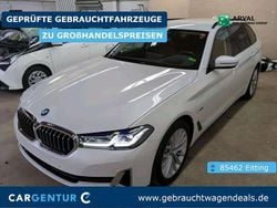 Mineralweiss (metallic) Gebraucht 2022 BMW 530e Luxury Line Kombi | 31.890 € (Superpreis)