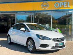 Weiß Gebraucht 2019 Opel Astra Limousine | 12.900 € (Fairer Preis)