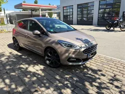 Grau Gebraucht 2018 Ford Fiesta Vignale Kleinwagen | 14.200 € (Etwas zu teuer)