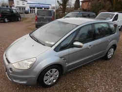 Grau Gebraucht 2006 Ford S-MAX S Van / Kleinbus | 3.989 € (Fairer Preis)