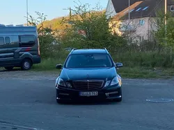 Schwarz Gebraucht 2009 Mercedes E350 AMG Kombi | 12.999 €
