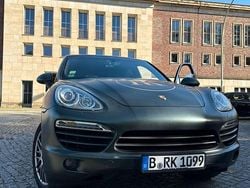 Grau Gebraucht 2010 Porsche Cayenne SUV | 16.499 € (Guter Preis)