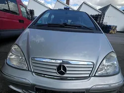Silber Gebraucht 2004 Mercedes A170 Kleinwagen | 799 € (Fairer Preis)