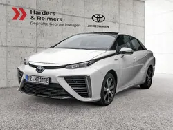 Weiss Gebraucht 2017 Toyota Mirai Limousine | 12.880 € (Fairer Preis)