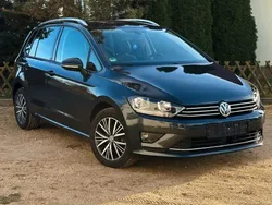 Grau Gebraucht 2016 VW Golf VII Allstar Limousine | 11.000 € (Teuer)