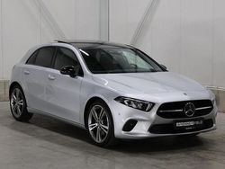 Grau Gebraucht 2021 Mercedes A250 Advantage Limousine | 28.500 € (Fairer Preis)