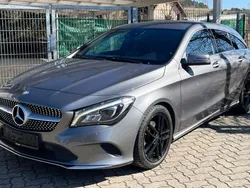 Grau Gebraucht 2016 Mercedes CLA180 Shooting Brake Urban Kombi | 13.890 € (Fairer Preis)
