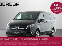Schwarz Gebraucht 2024 Mercedes V300 Avantgarde Van / Kleinbus | 68.580 € (Guter Preis)
