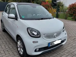 Weiß Gebraucht 2015 Smart ForFour Kleinwagen | 7.900 € (Fairer Preis)