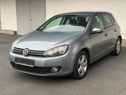 Grau Gebraucht 2010 VW Golf VI Team Limousine | 3.950 € (Fairer Preis)