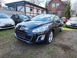 Lackierung schwarz perla nera Gebraucht 2011 Peugeot 308 CC Active Cabrio | 6.999 € (Fairer Preis)