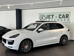Weiß Gebraucht 2015 Porsche Cayenne GTS Chrono SUV | 41.995 € (Fairer Preis)