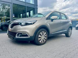 Gold Gebraucht 2016 Renault Captur Experience SUV | 7.950 € (Superpreis)