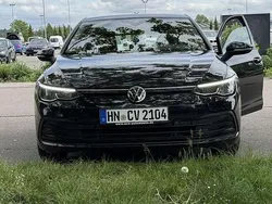 Gebraucht 2024 VW Golf VIII Life Limousine | 22.700 € (Guter Preis)