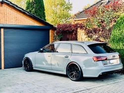 Grau Gebraucht 2017 Audi RS6 Performance Kombi | 72.500 €