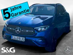 Metalliclack spektralblau Gebraucht 2024 Mercedes GLC220 AMG SUV | 59.498 € (Superpreis)