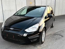 Schwarz Gebraucht 2010 Ford S-MAX S Van / Kleinbus | 5.500 € (Teuer)