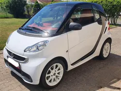 Weiß Gebraucht 2013 Smart ForTwo Electric Drive Kleinwagen | 6.700 €