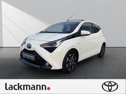 Pure) white ii (weiss Gebraucht 2021 Toyota Aygo Business Edition Kleinwagen | 12.990 € (Teuer)