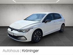 Weiß Gebraucht 2024 VW Golf VIII Life Kleinwagen | 25.480 € (Fairer Preis)