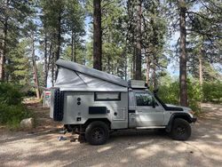 Grau Gebraucht 2017 Toyota Land Cruiser Kleinwagen | 89.000 €