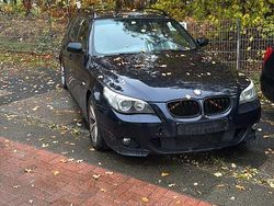 Blau Gebraucht 2006 BMW 530 M Sport Kombi | 3.490 €