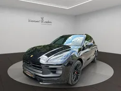 Tiefschwarzmetallic Gebraucht 2023 Porsche Macan GTS SUV | 95.440 € (Fairer Preis)