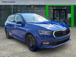 Blau Neu 2025 Skoda Fabia Essence Kleinwagen | 17.990 € (Fairer Preis)