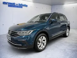 Blau Gebraucht 2022 VW Tiguan Life SUV | 30.890 € (Guter Preis)