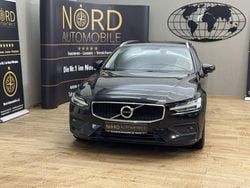 Black solid stone me (metallic) Gebraucht 2020 Volvo V60 Momentum Kombi | 19.349 € (Fairer Preis)