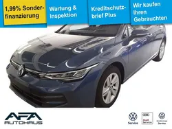 Blau Gebraucht 2024 VW Golf VIII Life Limousine | 25.444 € (Fairer Preis)