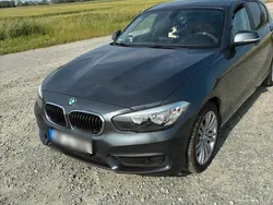Grau Gebraucht 2018 BMW 118 Kleinwagen | 10.500 € (Fairer Preis)